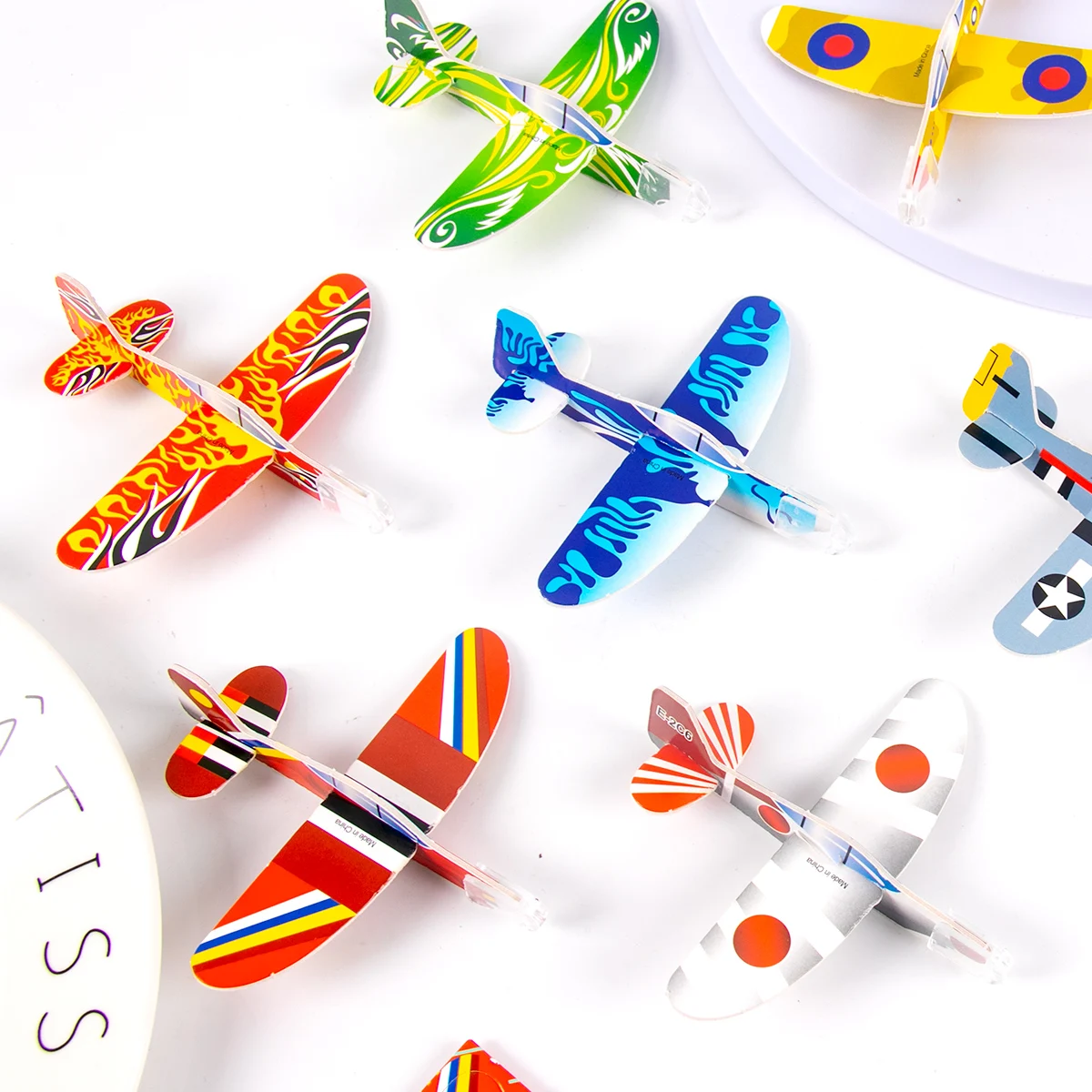 10/20Pcs Kids Party Supplies Mini Airplane Toys DIY Assemble Paper Airplane Toy Birthday Gift Party Favors Flying Toys Souvenirs