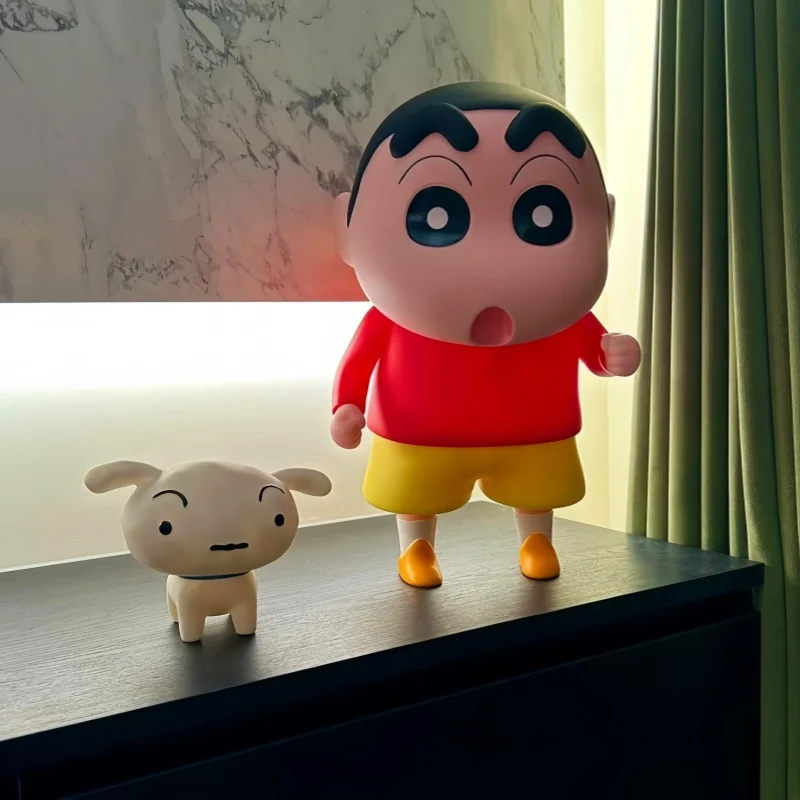 Kawaii 23cm Kredka Shin Chan 13CM Nohara Shiro Ozdoby na biurko Model PVC Dziecko Dziewczyna Akumulacja Codzienny Śliczny Kreatywny Prezent