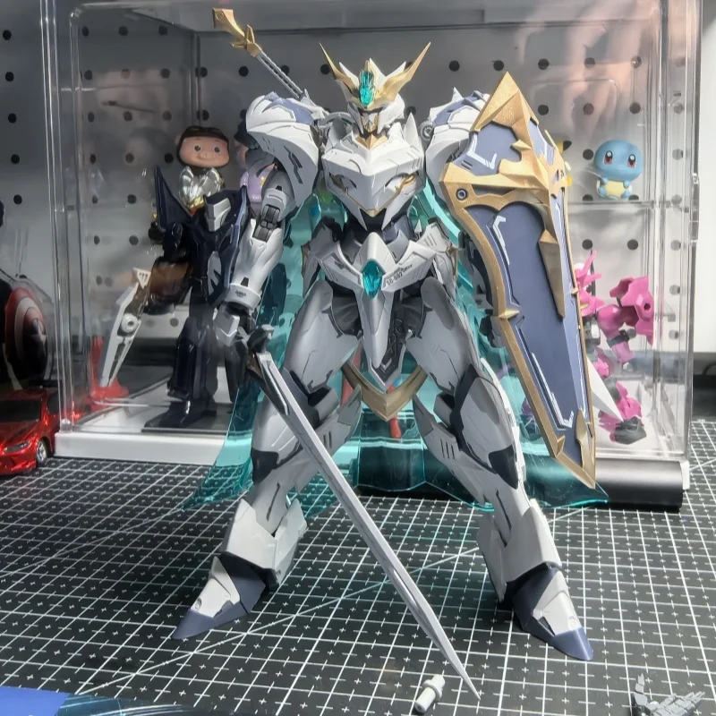 In Stock SNAA HG Tristan Assembly Model Kit Sc-002 Titan Greatsword  1/144 Action Figure Customized Plastic Model Toy Collectors