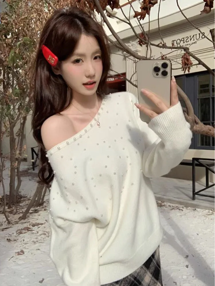 

Pearl Beaded Sweater For Women Slash Neck Off-shoulder Long Sleeve Pullover Knitwear Solid Sexy Fashion Elegant Ladies Jumpers