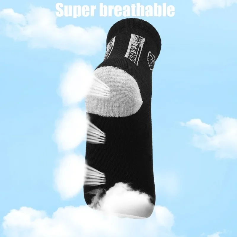 5Pairs Plus Size Men Socks Breathable Deodorant Absorb Sweat Middle Tube Male Socks Casual Comfortable Solid Color Sports Sock