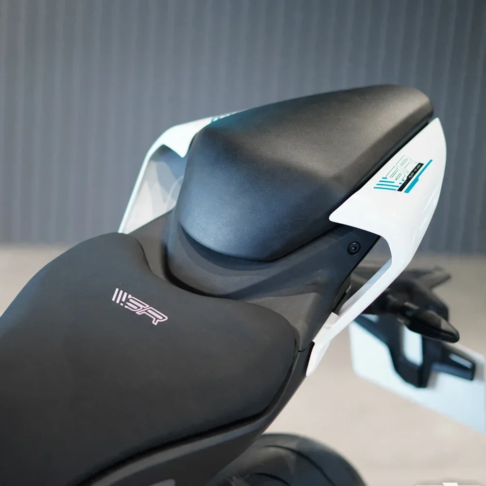 

Для мотоциклов CFMOTO 450SR 450SRS 2023-2024 годов: аксессуары CF450-6, задняя левая и правая накладки, защитные пластины задней части.