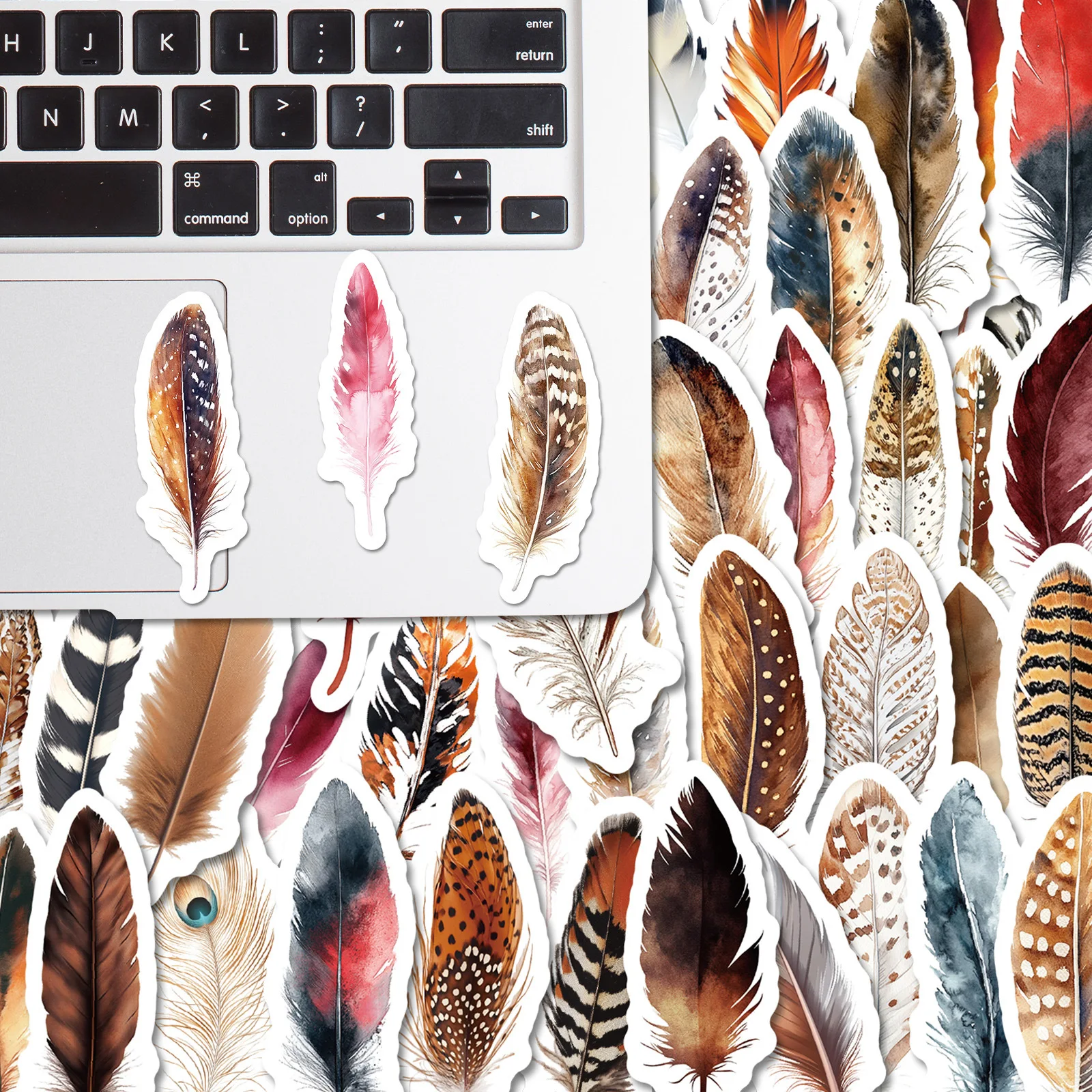 50PCS 꿈꾸는 깃털 낙서 스티커 장식 기타 노트북 수하물 DIY 방수 스티커