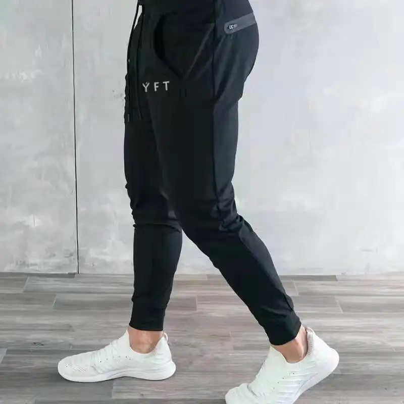 Lyft primavera e autunno nuovi pantaloni casual da uomo di abbigliamento sportivo versione coreana di pantaloni Fitness slim-fit cavigliere da uomo