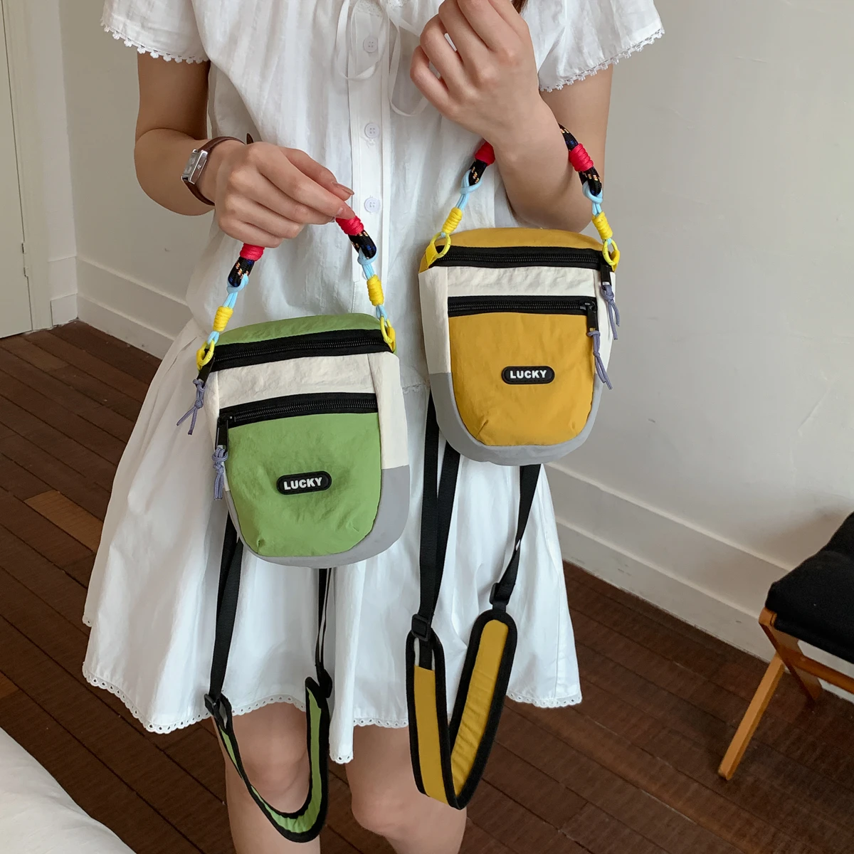 bolsa-mini-crossbody-de-nylon-colorida-para-mulheres-bolsa-casual-com-alca-trancada-bolsa-versatil-para-viagem-e-uso-diario