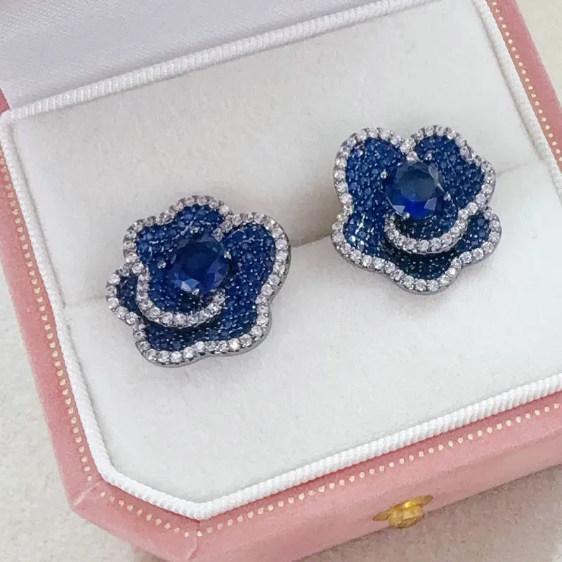 

Женские серьги Bilincolor с маленьким цветком королевского синего цвета