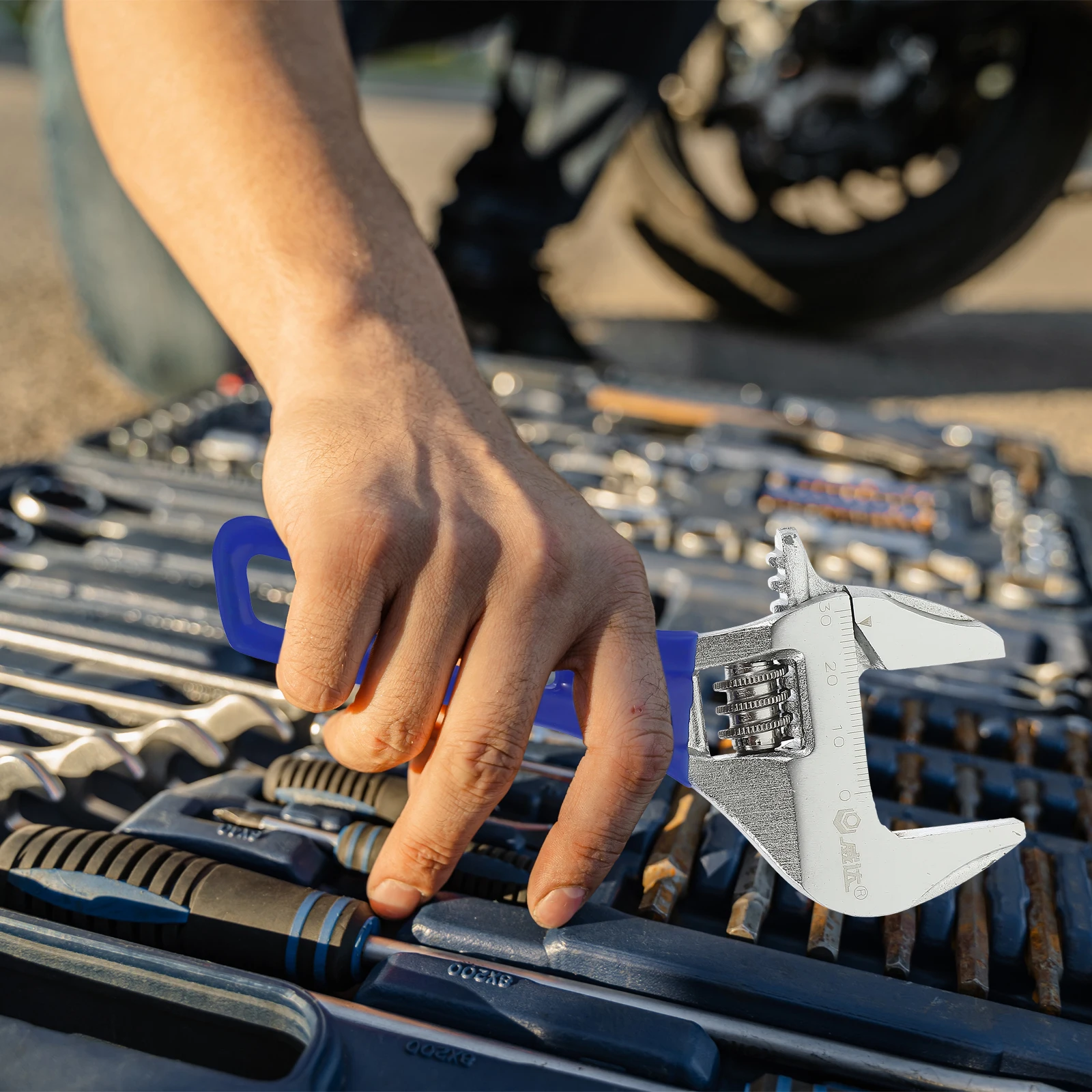 

Multifunctional Short Handle Adjustable Spanner For Bathroom Faucet Valve Shower 31Mm Opening Durable Heavy Duty