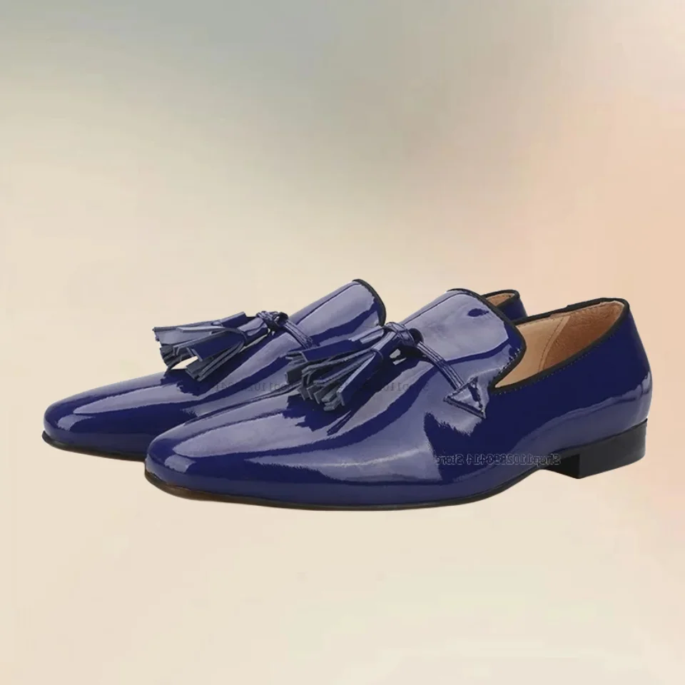 

Blue Tassels Decor Patent Leather Men Loafers European Style Slip On Men Shoes Fashion Comfort Handmade Low Top Men Dress Shoes