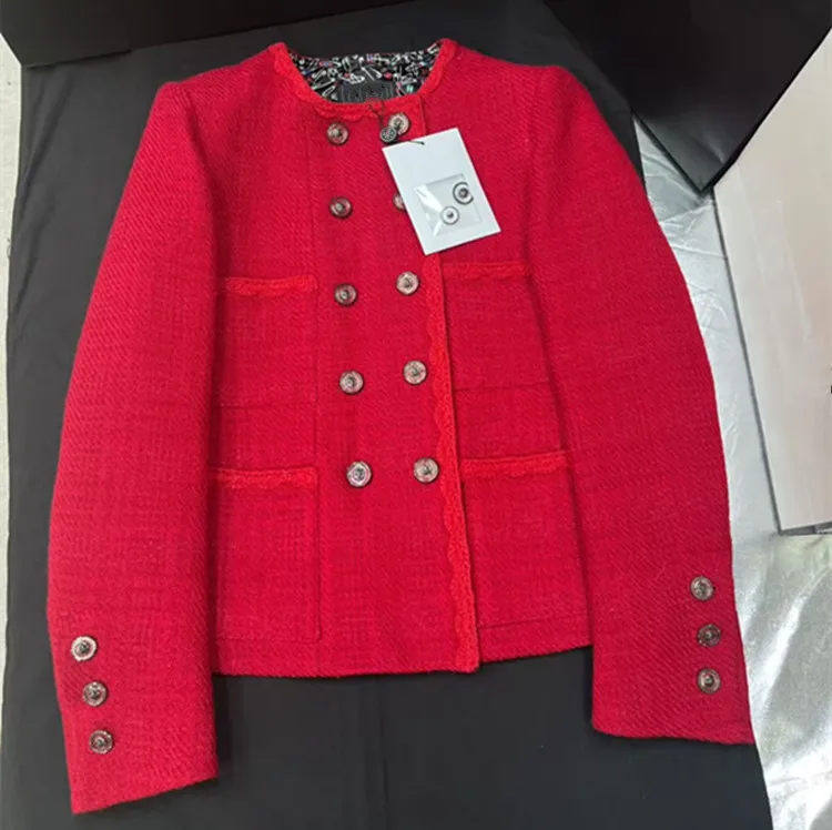 

Customization European women's fashion 2026 spring new style Long-sleeved double-breasted red tweed coat and skirt suit