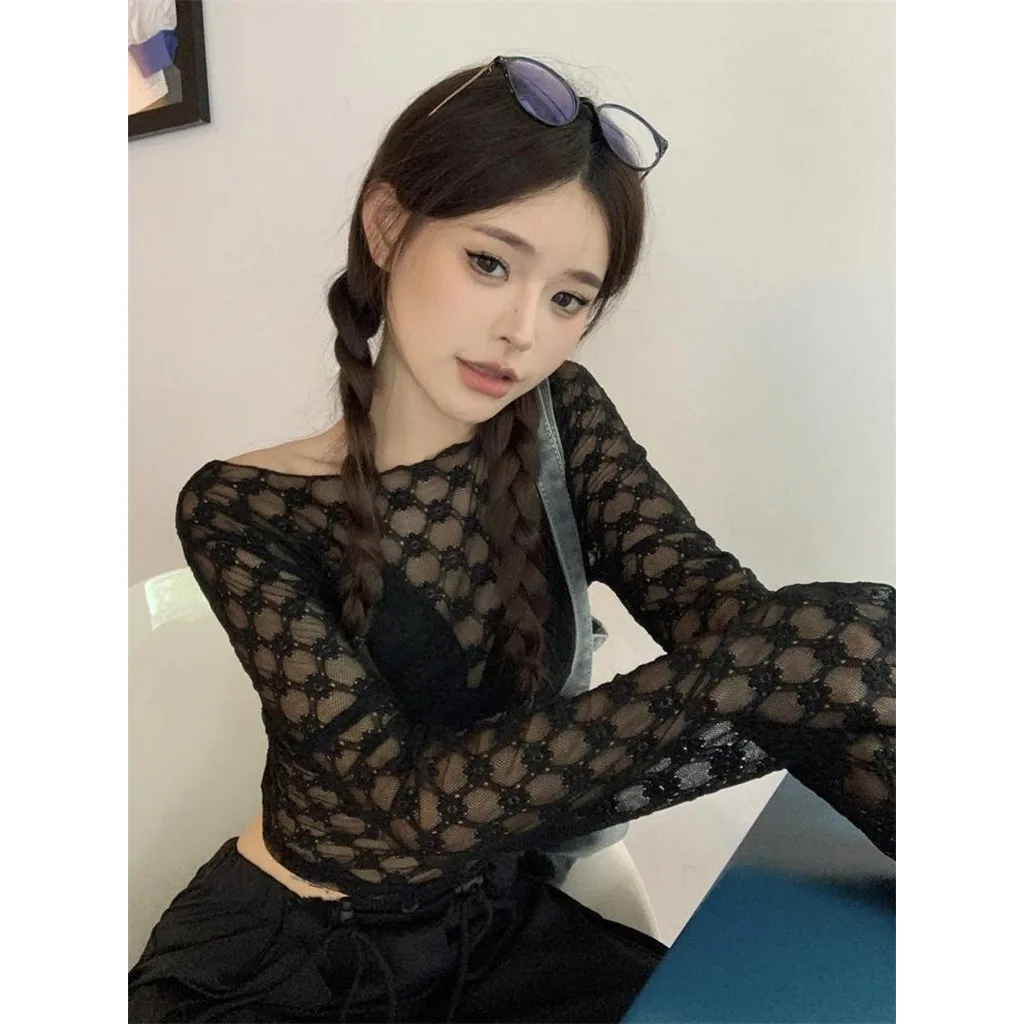 Sdutents in stile coreano T-shirt a maniche lunghe in rete ricamata floreale alla moda da donna Stratificazione sexy Protezione solare Copertura superiore sottile