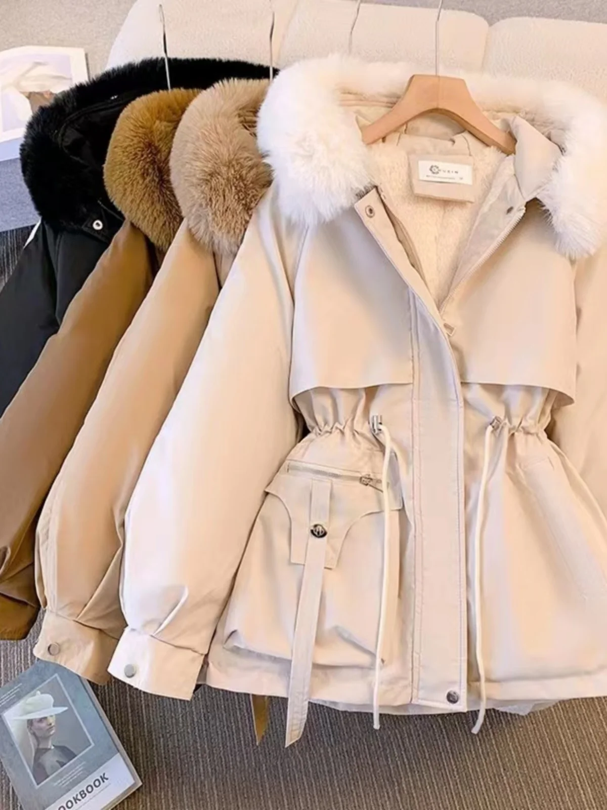 

Пальто женское зимнее оверсайз 2023, свободного кроя, с капюшоном и меховым воротником, утепленное хлопком, в корейском стиле