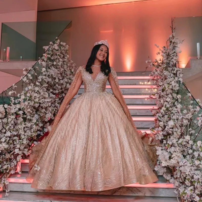 Błyszcząca Sukienka Quinceanera w kolorze szampańskim, z odkrytymi ramionami, kryształkami, brokatem i kwiatowymi aplikacjami, vestidos de 15 Quinceanera ﻿ Dostosuj