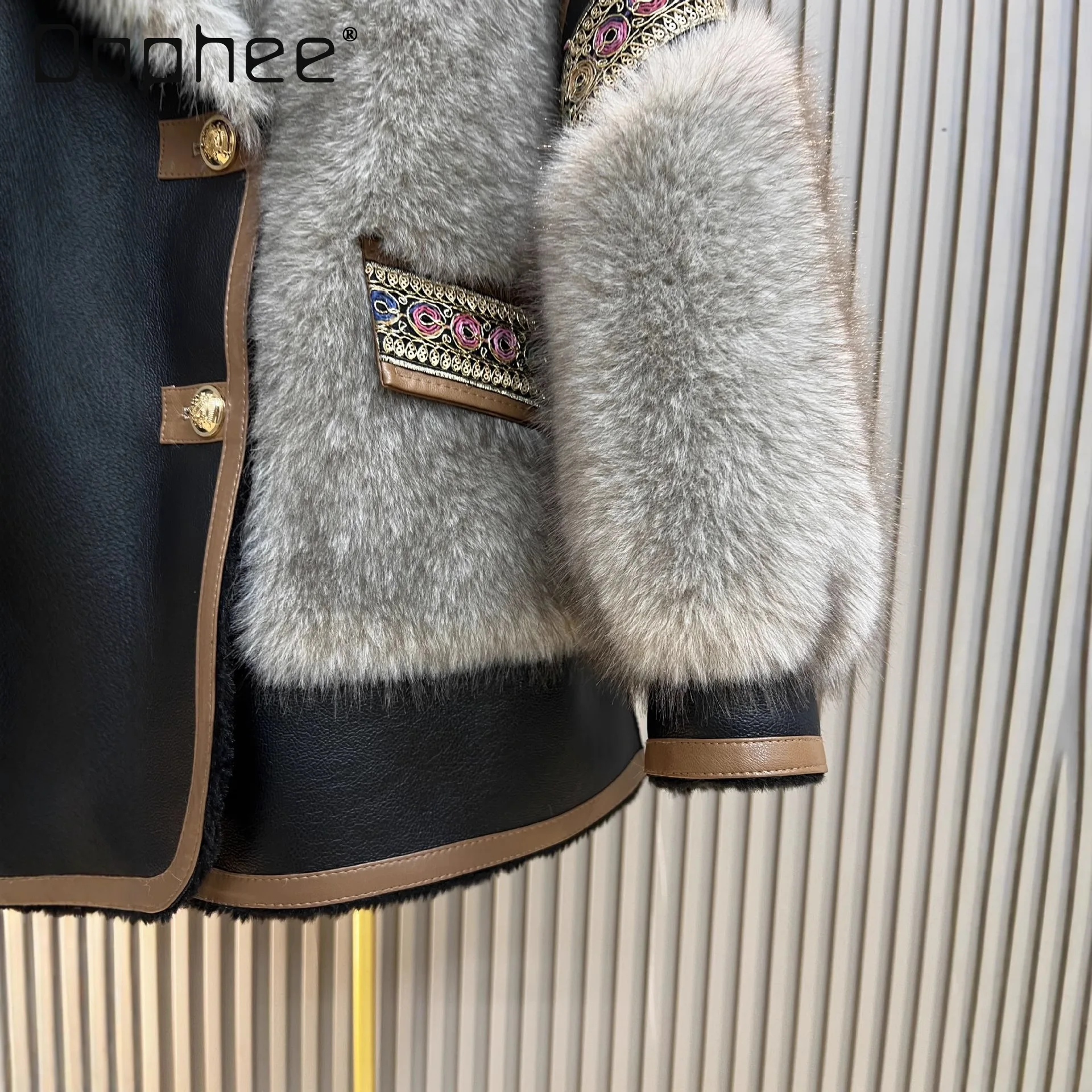 Cappotto invernale in pelliccia sintetica Toca ricamato di grandi dimensioni Cappotto caldo da donna Cappotto in pelliccia patchwork con stampa leopardata elegante per pendolari