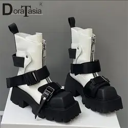 Nuovissimi stivaletti con plateau a punta quadrata da donna fibbia alla moda colori misti stivali con tacco alto grosso scarpe da donna Punk