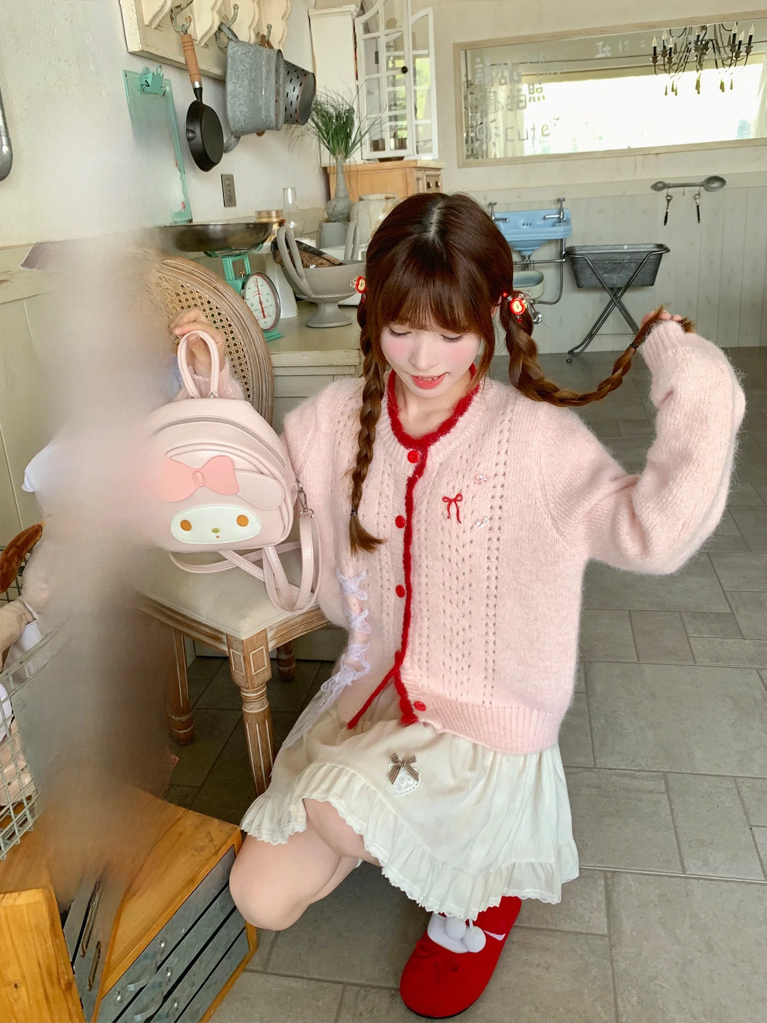 

Женский вязаный кардиган Bibi Bency, приталенный, с длинным рукавом, круглым вырезом, на пуговицах, с узлами, базовый слой