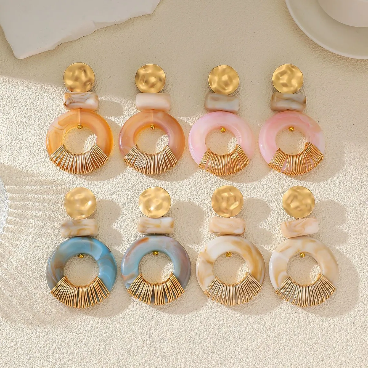 Light Luxury Resin Hammer Earrings Women's Niche Design Geometric Round Ring Earrings Earrings Advanced Sense