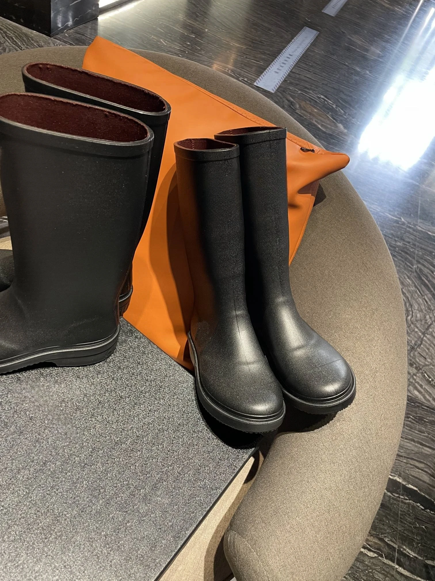 2023 Fall and Winter New Medieval Rain Boots, comfortable and breathable, fashionable and versatile.