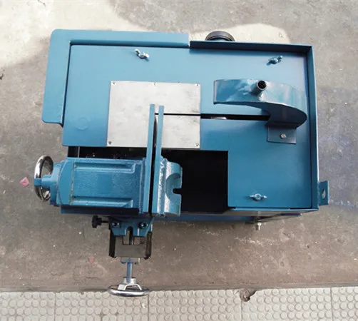 Hand crank automatic cutting machine 12 inch 1500 watt jade jadeite agate cutting machine Safe feeding Rough stone cutting