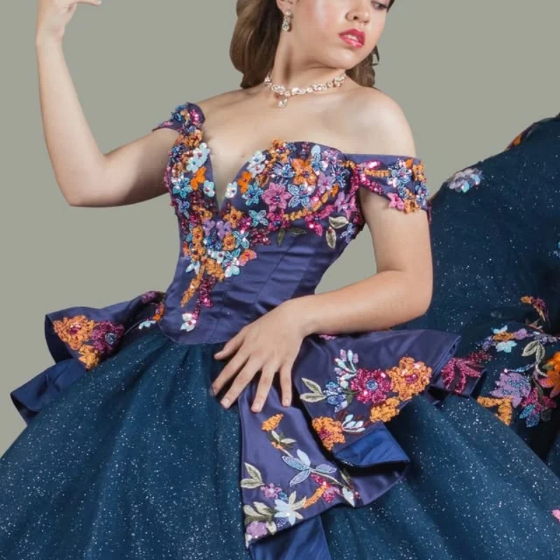 Рисунок 3 - Блестящие темно-синие платья Quinceanera