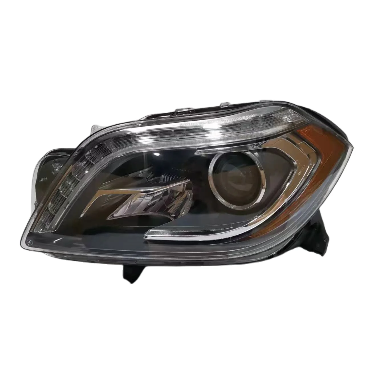 Suitable for Mercedes W166 GL xenon headlights HID factory direct high-quality automotive lighting system.