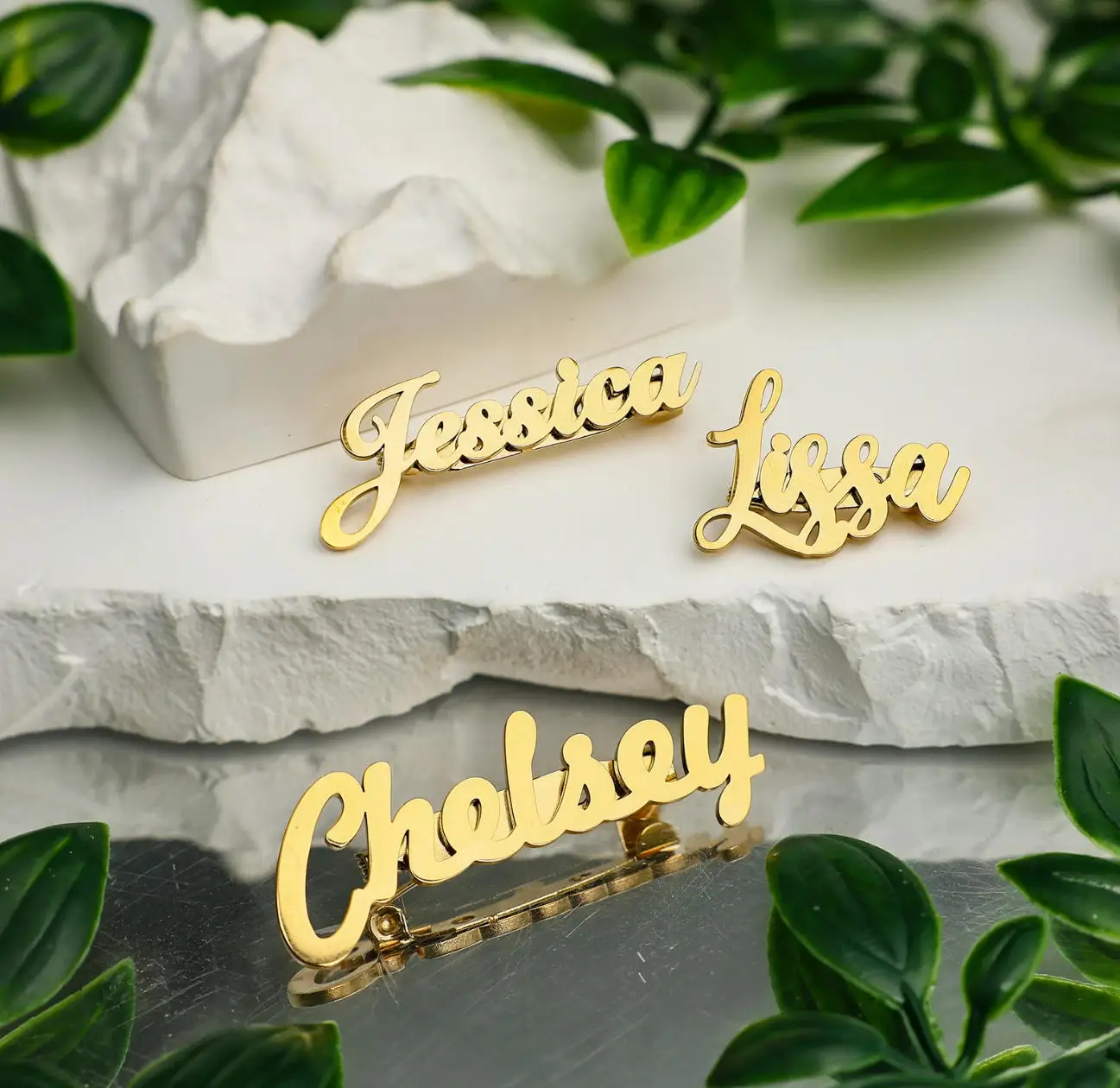 Personalized name customization brooch customization initial letter badge letter gift for him and her holiday gift