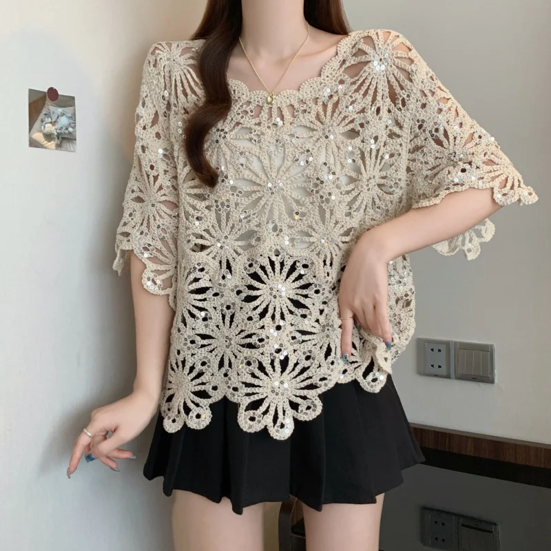 

Summer New Retro Hollowed Out Bat Sleeves Slim Loose Knitted Sweater Fashion Sexy Crochet Sunscreen Shirt