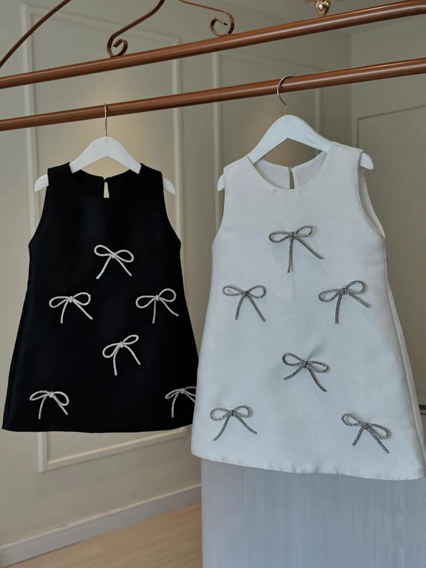 HETISO Elegant Princess Dresses For Kids Girls Sleeveless Bowknot Baby Children Birthday Bridesmaid Formal Prom Gown 1-12 Years