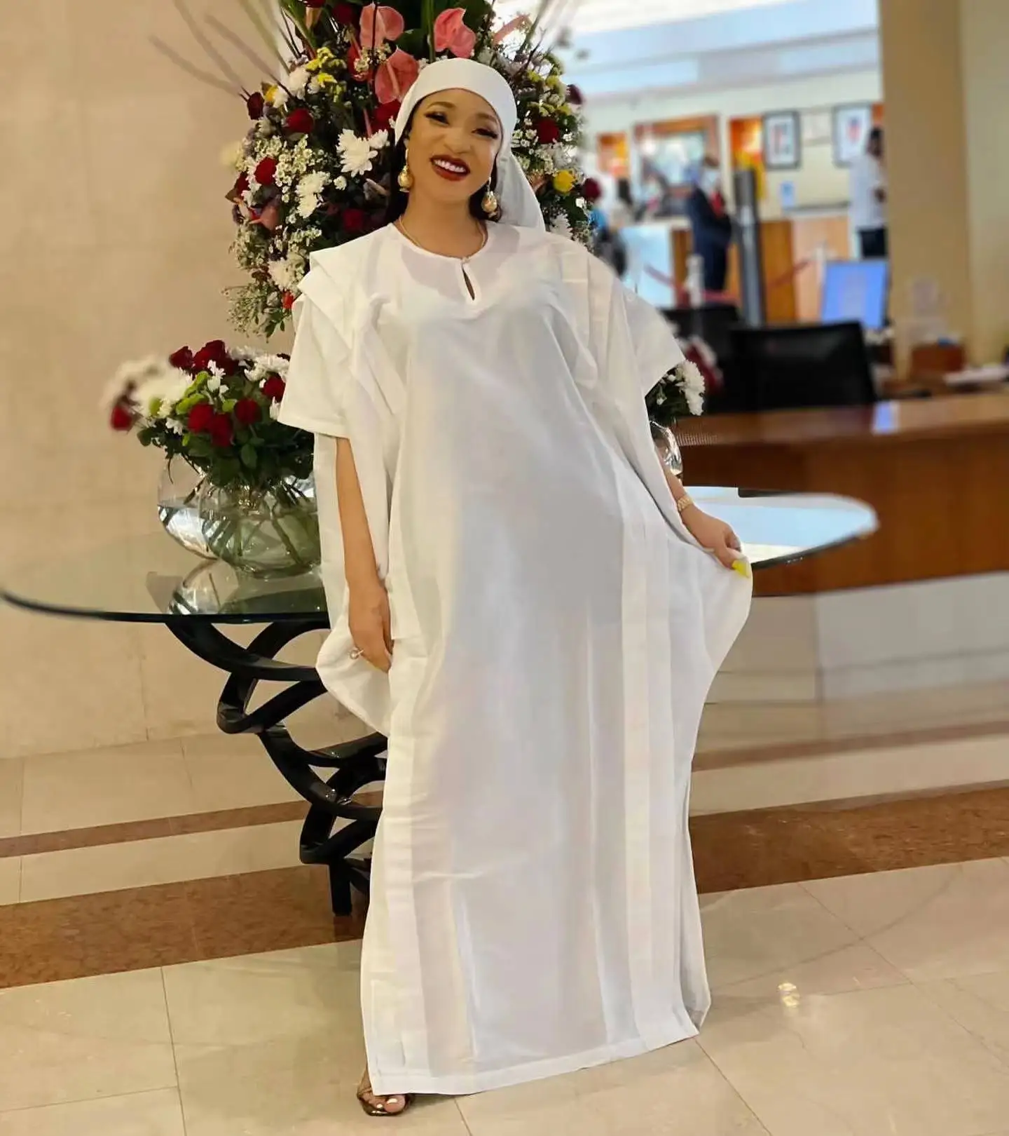 African mothers BUBU loose robe 2022 custom quality shiny fabric elegant fashion with a headscarf