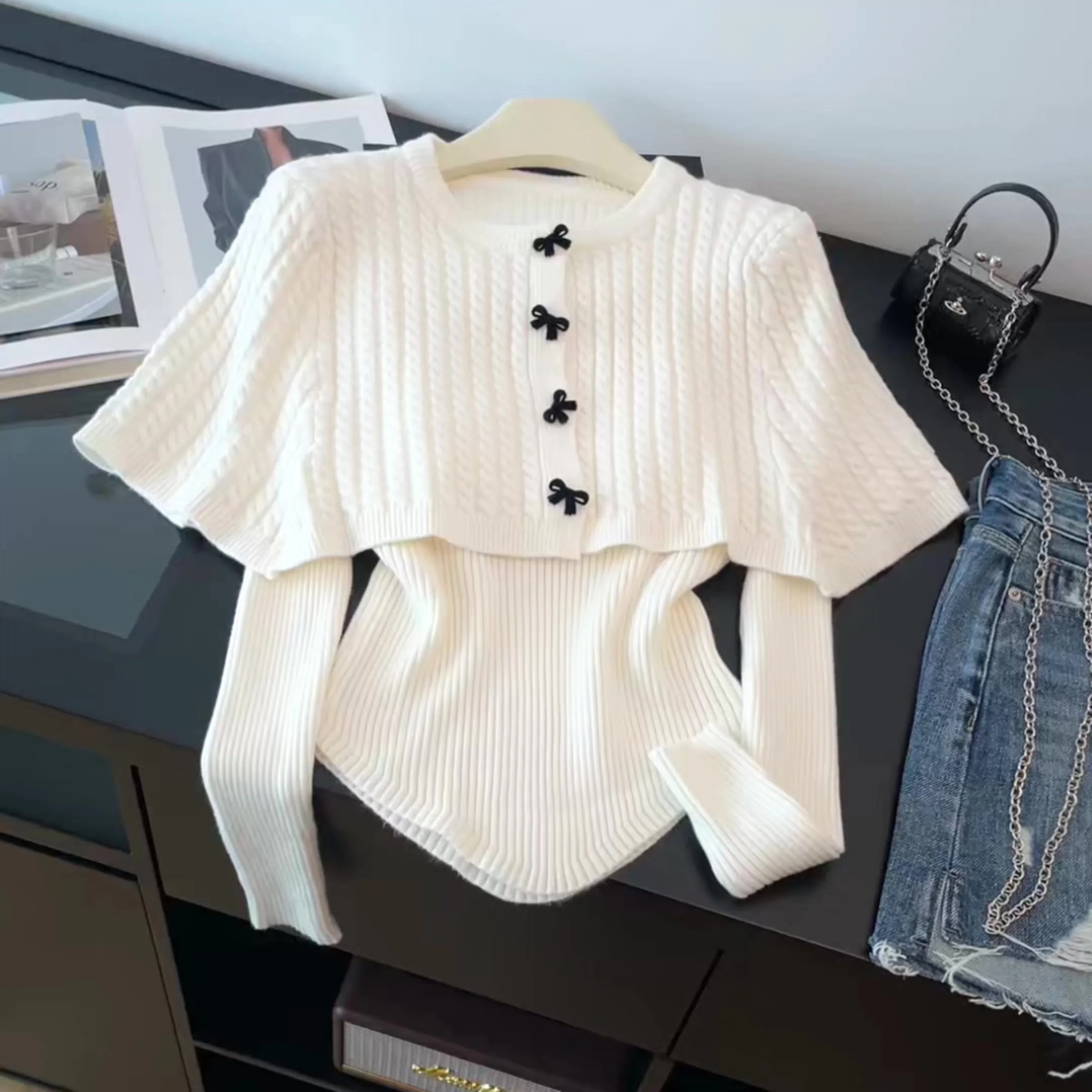 

Women's White Pullover Cozy Sweater 2000s Vintage Jumper Knit Korean Style Long Sleeves Cashmere Sweater For Women Spring Autumn