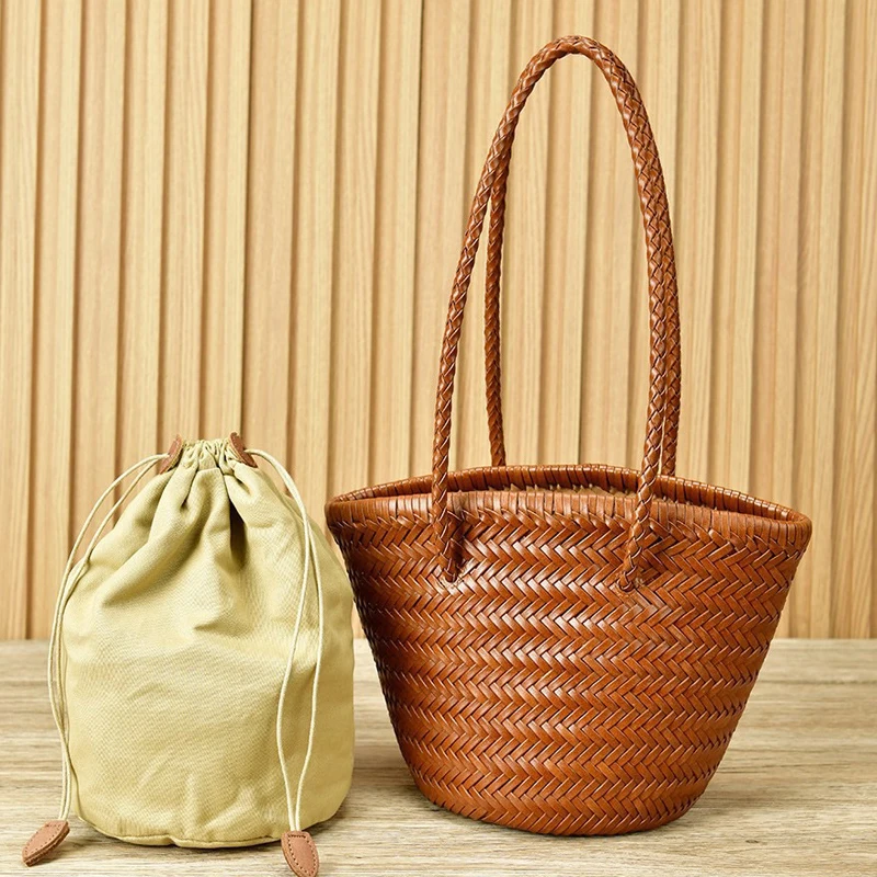 دلو جلدي أصلي عتيقة حقائب اليد المصممة الفاخرة للنساء ومحافظات 2025 جديدة في جلد البقر المنسوج مع كيس كتف الجيب الداخلي الداخلي جودة عالية ًالشحن مجانا وصول الشحن السريع #4