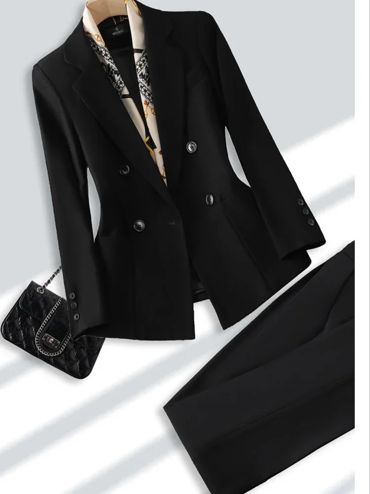 2025 Nuovo set di pantaloni da ufficio per donna per tutte le stagioni Set di pantaloni monocromatici slim fit Colletto doppiopetto Tailleur pantalone alla moda Set da 2 pezzi