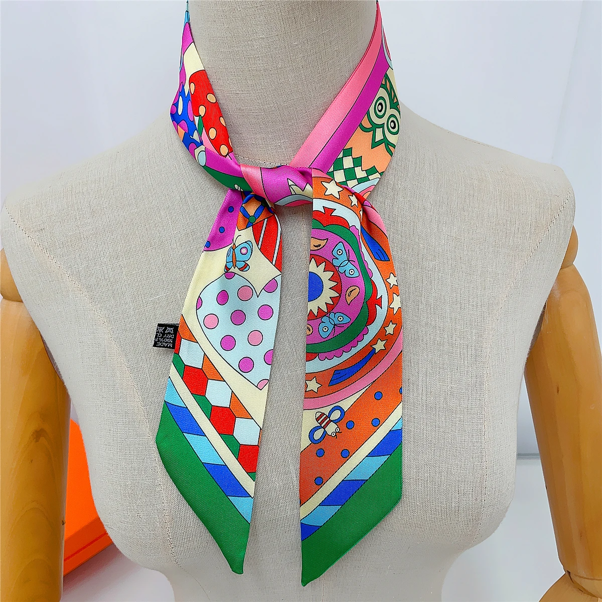 2024 Brand New Design Owl Scarf Women Luxury Silk Scarf Fashion Hair Headband Foulard Skinny Bag Scarves Neckerchief For Ladies