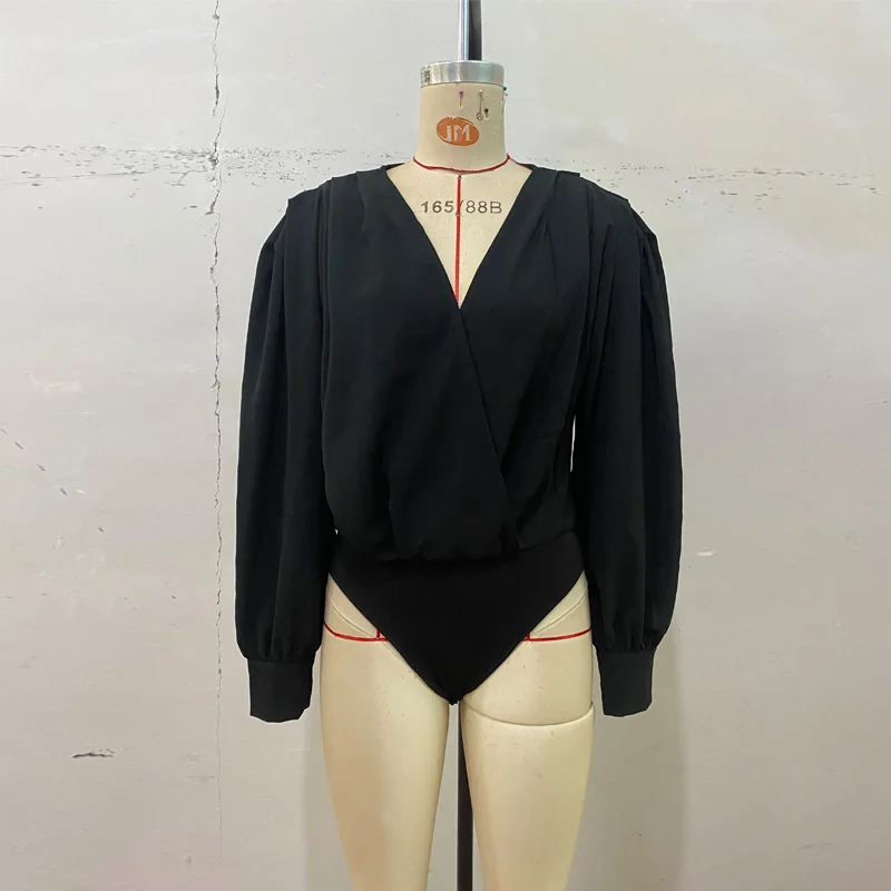 Benuynffy أسود الخامس الرقبة فانوس كم ارتداءها النساء 2025 الخريف موضة جديدة مكتب سيدة عالية الخصر قطعة واحدة Bodys امرأة علوية