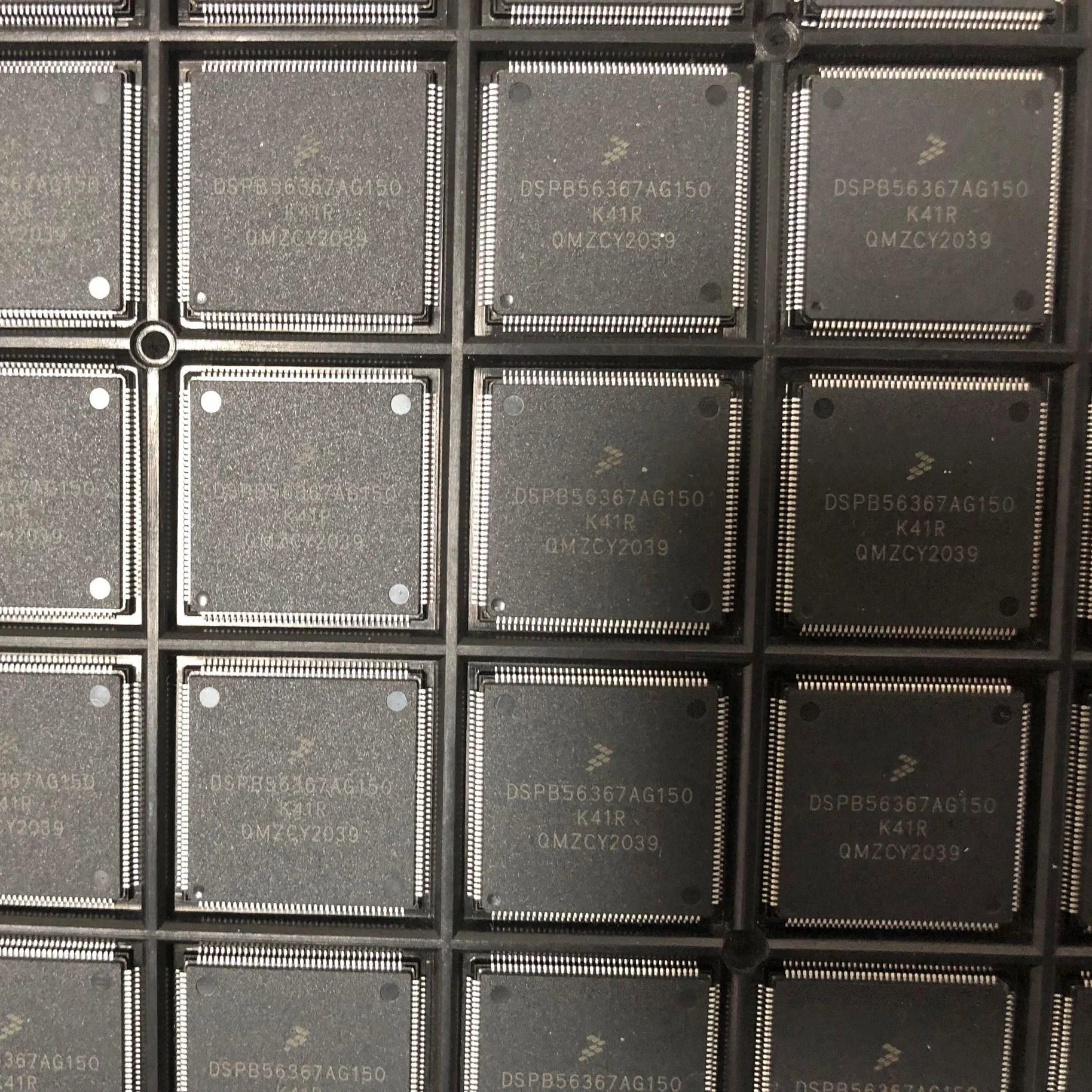 

1~10pcs/lot DSPB56367AG150 DSPB56367AG DSPB56367 QFP144 100% Brand New Original.
