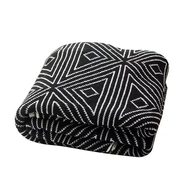 Nordic Knitted Blanket White Black Air Condition Office Sofa Blankets Throw Plaid Bedspread Bed Sofa Cover Blanket Shawl Decor