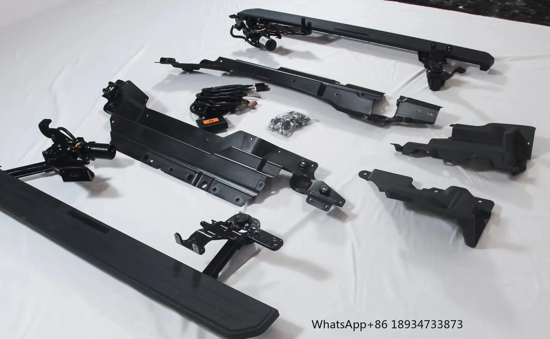 لوحة تشغيل كهربائية خارجية أخرى شريط Nerf كهربائي بخطوة جانبية لسيارة Land Rover Defender 90 110 2020 2021 2022 2023