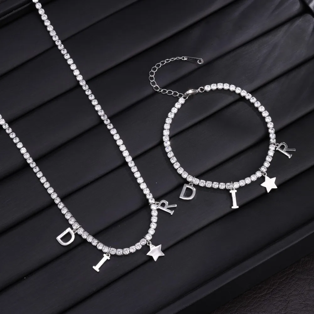 Thumbnail 4 - #16 Trending Pendant Bracelets Right Now