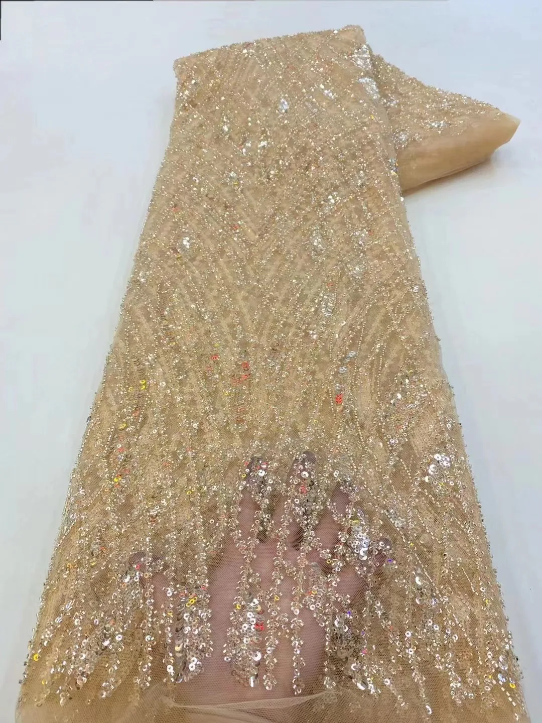 

High Quality Luxury Nigerian French Beaded Material Fabric For Woman Wedding Dress Sewing African Groom Sequins Lace Fabric