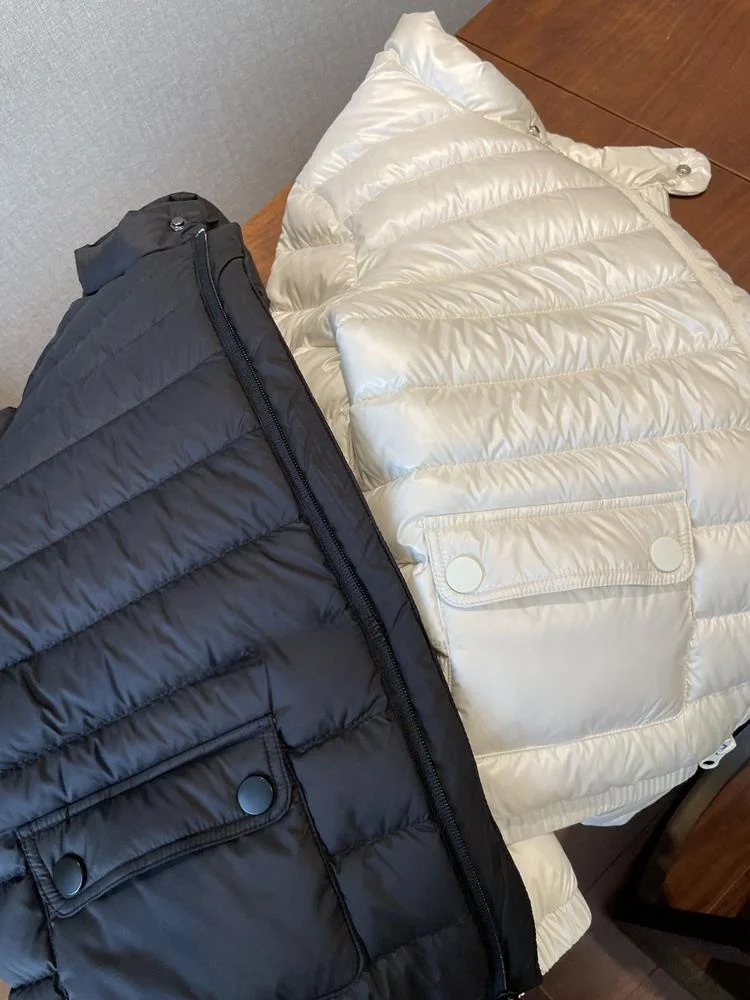 

Пуховик M-Home белый, легкий, теплый, с воротником-стойкой, ребристый, с подкладкой, удобный, из перьевого пуха