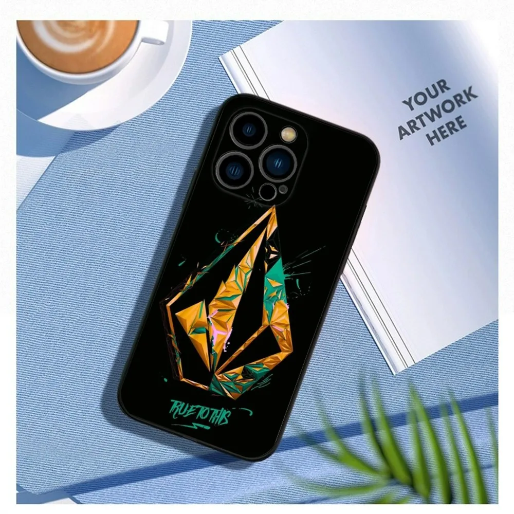 L-Luxury V-VOLCOM-S Sport Style Phone Case For iPhone 16,15,14,13,12 Mini 11 Pro XR,X,XS,MAX 7,8 Plus Silicone Cover Soft Black