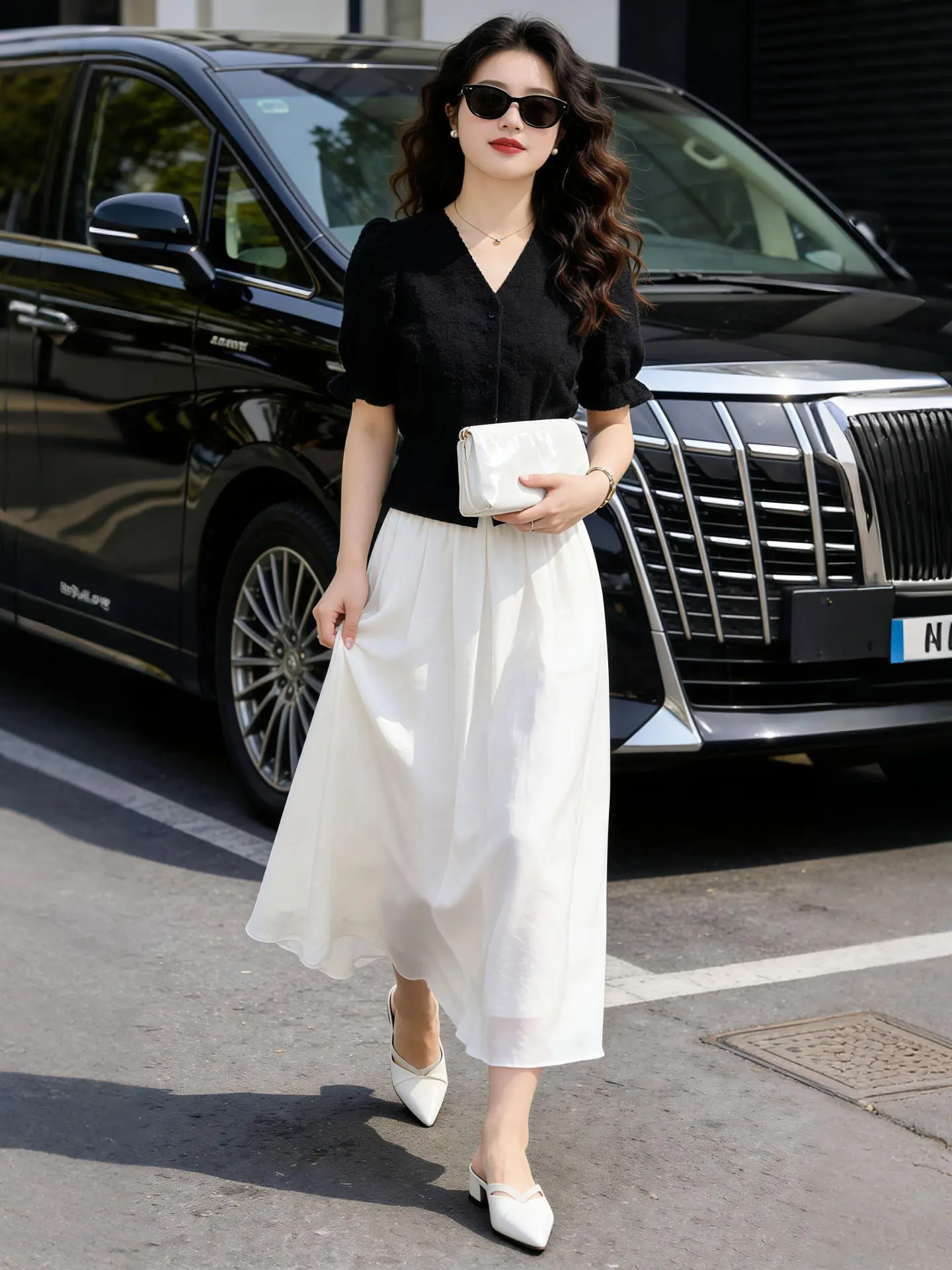 

Summer New Style Women's Loose Feeling Two-Piece Set Versatile High Waist Pants Skirt V-Neck Short Sleeve T-Shirt Fashionable...