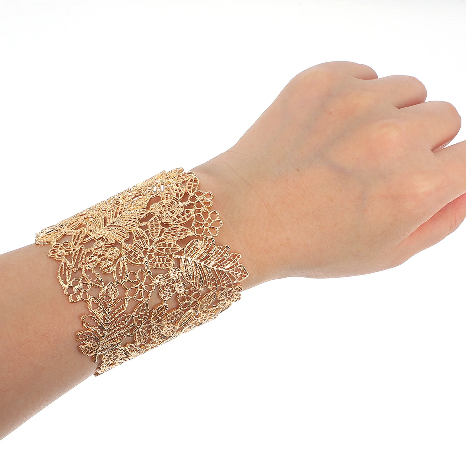 

Gold Plated Bracelet For Women Premium Metal Wrist Decor Charming Wrist Jewelry Charming Hand Chain Trendy Fashion Jewelry Gift