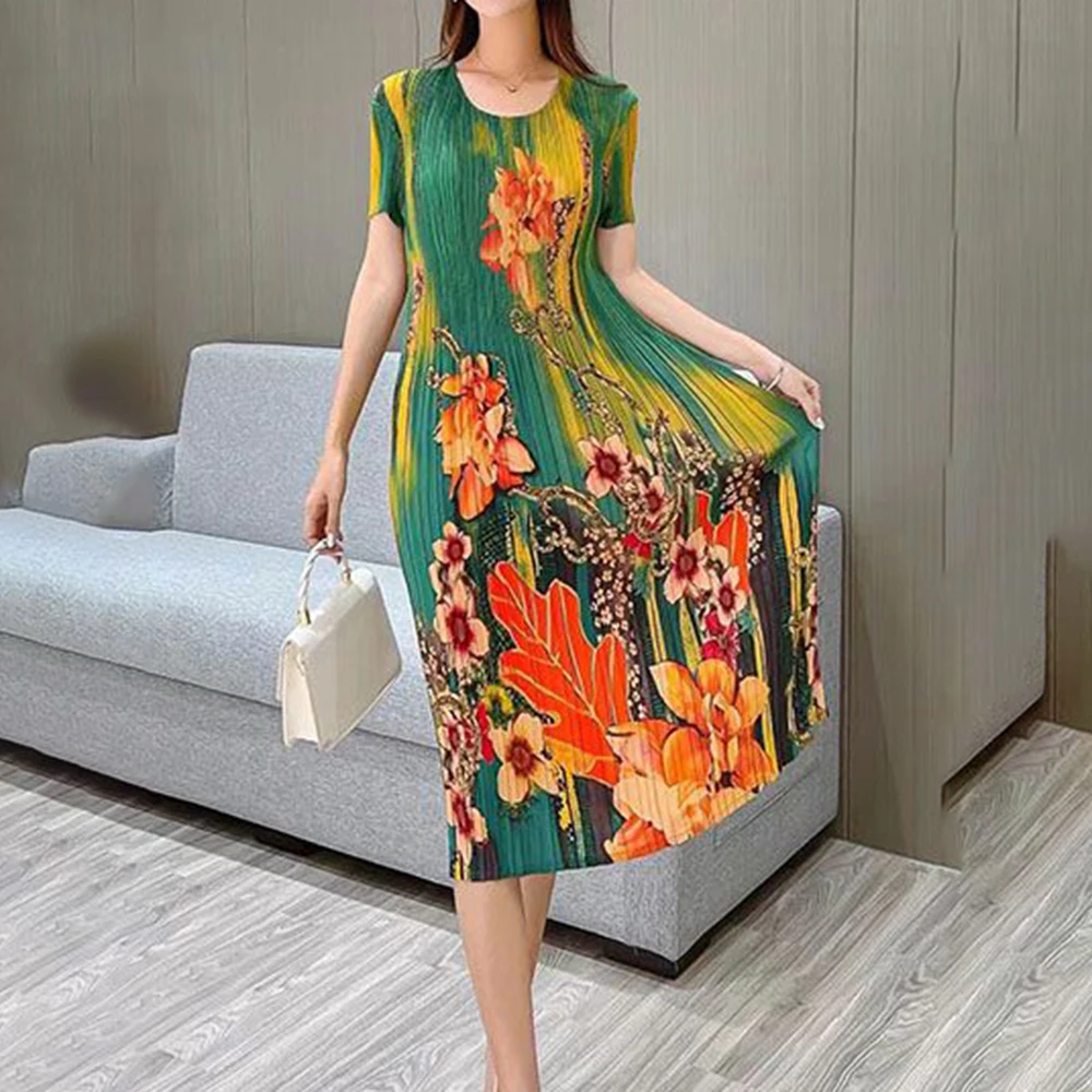 ファッション 薄手 半袖 伸縮性 Aラインスカート プリントプリーツ 新作ワンピース レディース服 夏 薄手 丸首