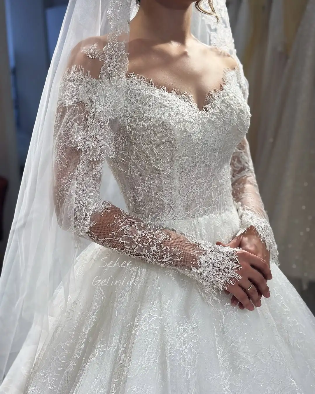 Thumbnail 2 - #45 Cheap Womens Long Sleeve Wedding Dress Worth Buying