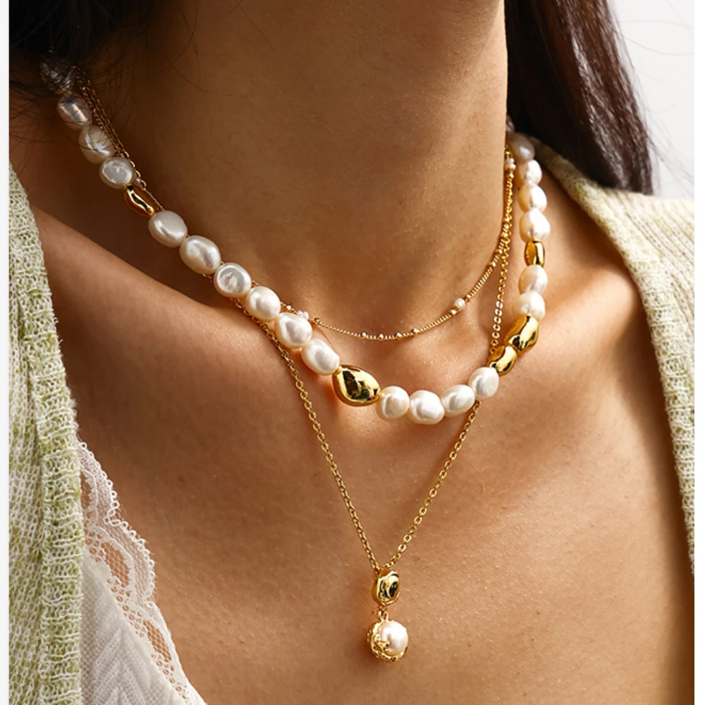 

Luxurious Baroque Chokers Brass Decorated Pearl Jewelry Stackable Necklaces For Women American Style Ins Popular Items