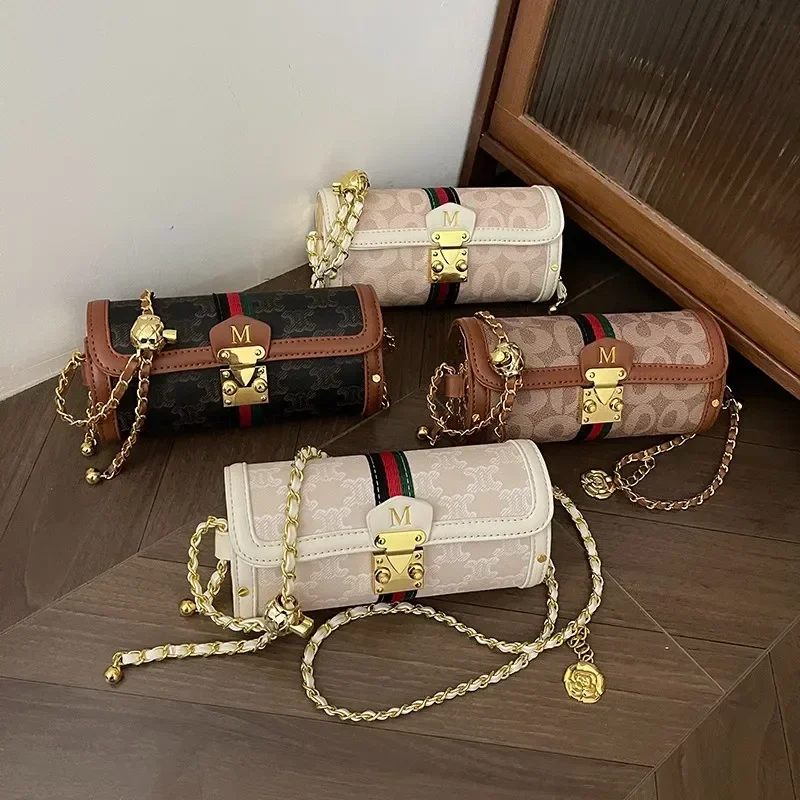 

2025 New! New Chinese Style Chain Crossbody and Shoulder Bag, High - End and Versatile, The First Choice for Women's Outings