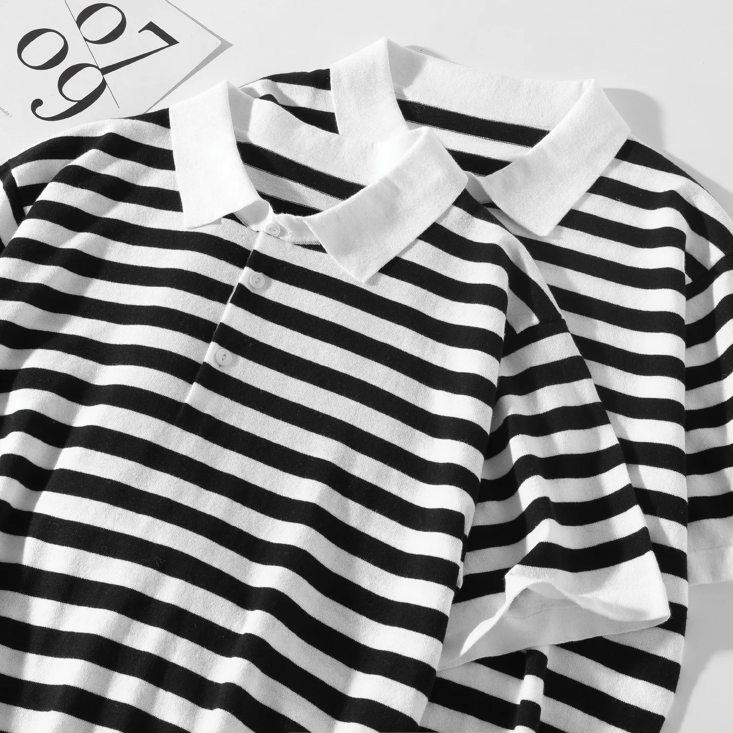 Vintage black and white striped short-sleeved loose breathable casual upper knit polo shirt