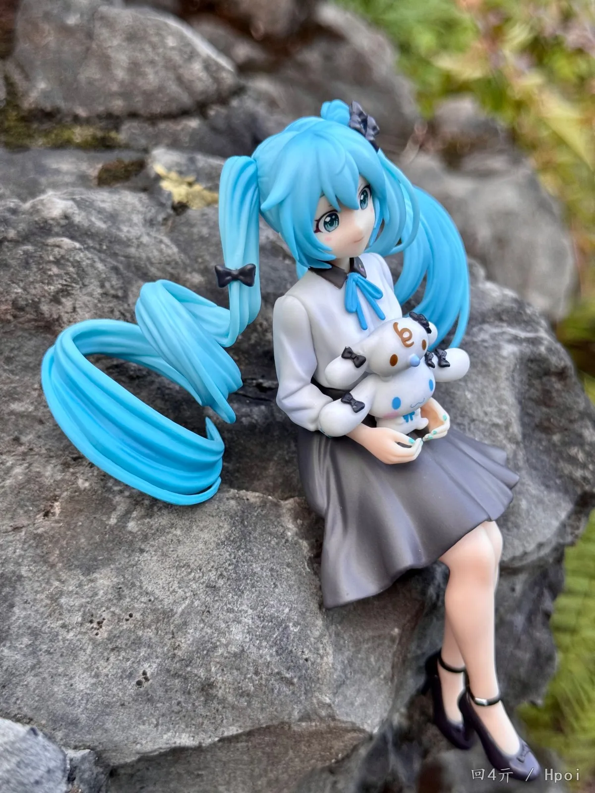 14CM Anime Hatsune Miku with Big Dog Sitting Position PVC Models Action Figure Decorations Toy Gift - view 4