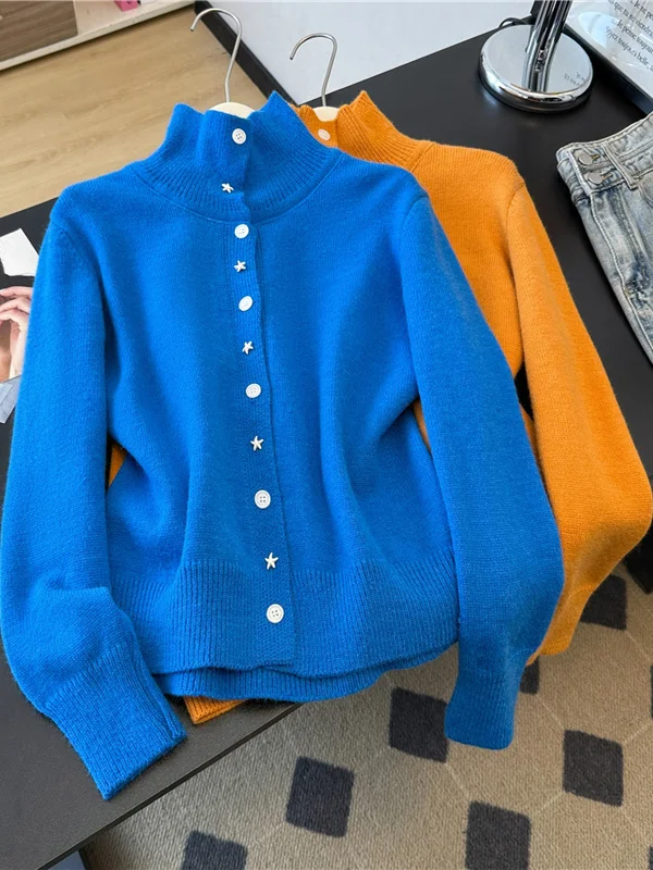 

Мягкий уютный вязаный свитер с высоким воротником и пуговицами-звездочками, женский осенне-зимний повседневный облегающий кардиган-топ
