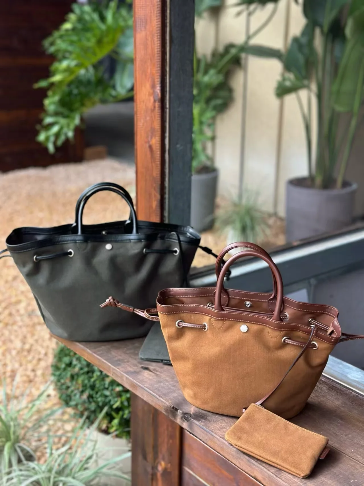 FIRMRANCH Korea Trendy Brand Fan-shaped Design Canvas Patchwork Cowhide Basket Bag Minimalist Women's Handbag Crossbody Purse